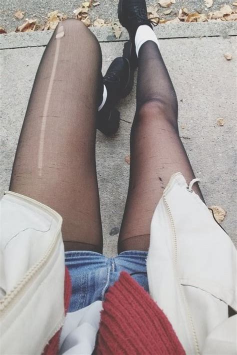How To Make Don T Get Rid Of Your Ripped Tights Here Are Handy Ways