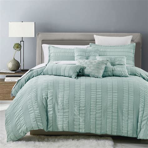 Now, you're done with that ancient comforter on your bed. HGMart Bedding Comforter Set Bed In A Bag - 7 Piece Luxury ...