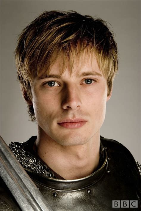 Prince Arthur Bradley James Oy Merlin Series Merlin Cast Bradley