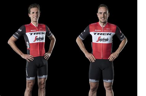 Zaterdag 18 juli om 10:30. Trek-Segafredo gaat retro - Grinta!