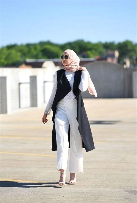 30 Modern Muslimah Fashion Outfit Ideas For Summer Mco