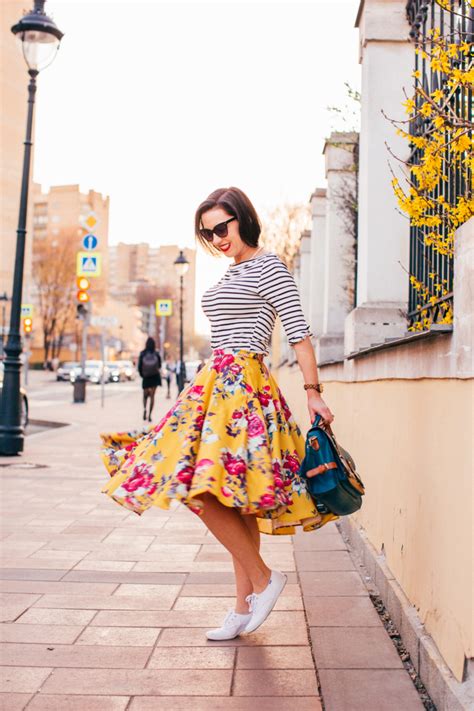 Pattern And Print Mixing How To Wear Stripes And Florals Together