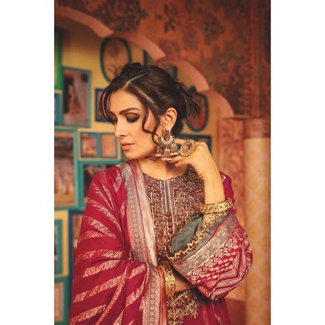 New Awesome Photoshoot Of Actress Ayeza Khan Dailyinfotainment
