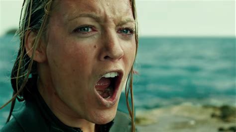 The Shallows The Attack Clip Starring Blake Lively Now Available