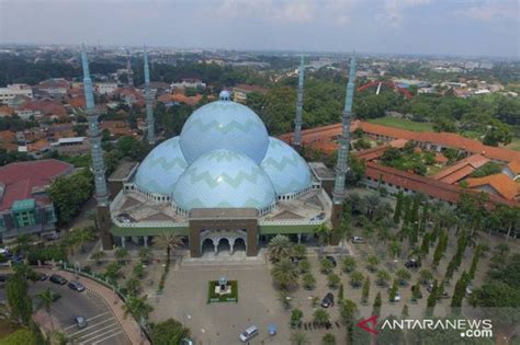 Masjid Raya Al Azhom Tangerang Tak Gelar Salat Id Medcomid