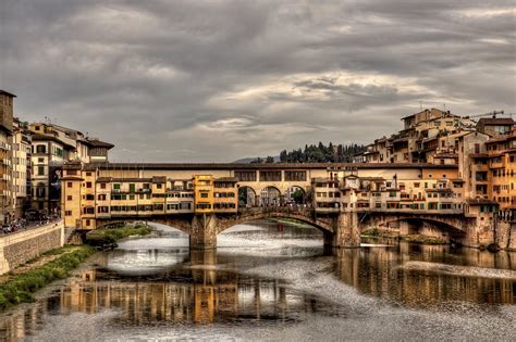 1,305 likes · 1 was here. Ponte Vecchio - Bridge in Florence - Thousand Wonders