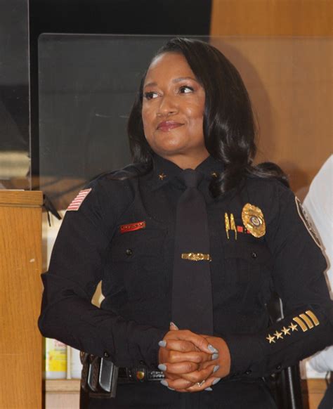 Richardson Sworn In As New Chief Of Police The Arkansas Democrat Gazette Arkansas Best News