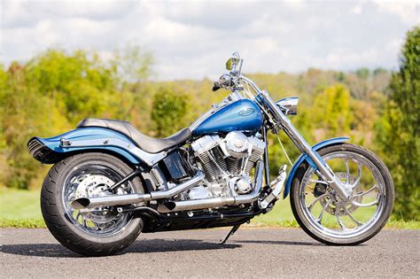 2006 Harley Davidson® Fxsti Softail® Standard Chopper Blue