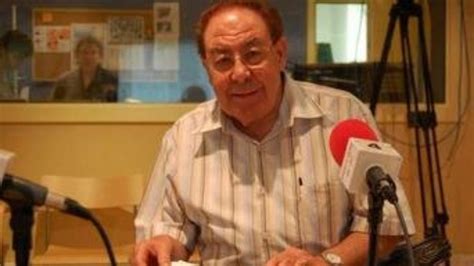 Simple Science: How to Make a Volcano with Kids