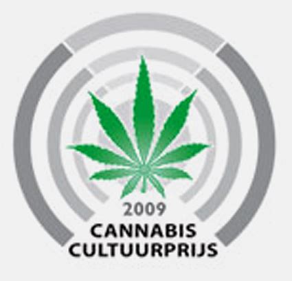 Dries van agt 1980.jpg1,172 × 1,528; Cannabis Cultuurprijs 2009 naar CDA-er Dries van Agt - VOC