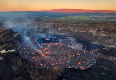 Eruption At Hawaiis Kilauea Volcano Stops After 61 Days The Independent