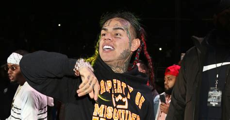 rapper tekashi 6ix9ine pleads guilty to 9 federal counts huffpost