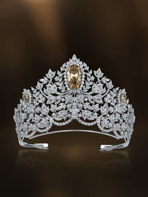 Reena Paints The Mouawad Miss Universe Power Of Unity Crown — Reena