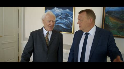 Han var dansk politiker, der tjente som statsminister i danmark fra 1982 til 1993. Poul Schlüter om dronningens maleri: 'Det er en nydelig ...