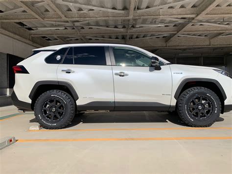 トヨタ Rav4を華麗にカスタム！by イコ 20191104 タイヤbfgoodrich All Terrain245