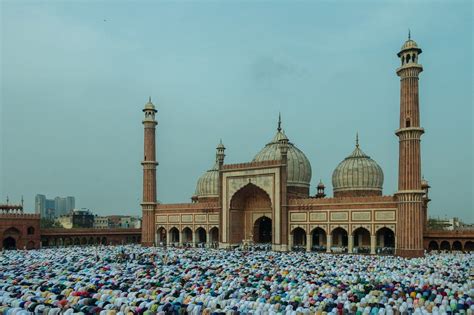 Pada kesempatan kali ini, kami akan . Kumpulan Link Twibbon Hari Raya Idul Fitri 2021 'Mohon ...