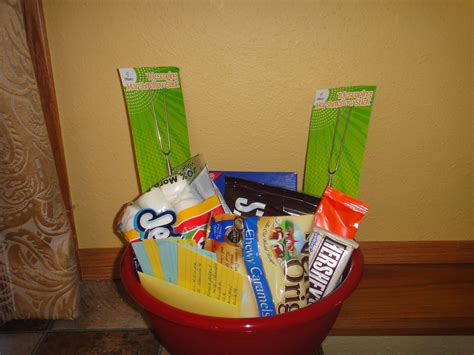 You can use this as a table centerpiece for gatherings. All Things Fabulous: S'mores Gift Bask or S'mores Party Idea