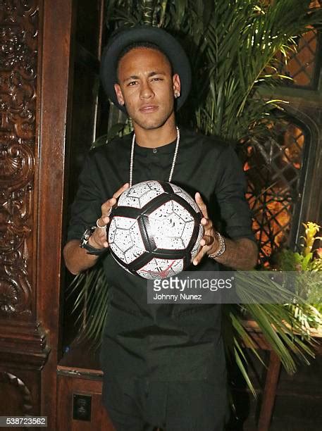 An Intimate Evening With Michael Jordan And Neymar Jr Photos And