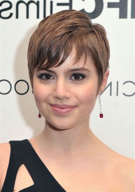 Maybe you would like to learn more about one of these? Sami Gayle Textured Short Pixie Cut with Bangs | Styles Weekly