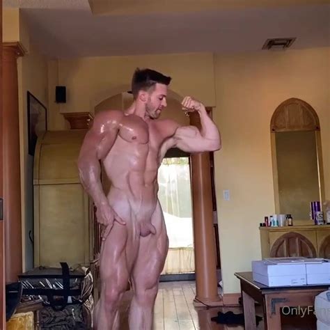 Adam Charlton Naked Flexing 2 Free Gay Bodybuilder Hd Porn Xhamster