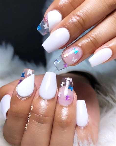 This Nail Art Trend Is A Total 90s Throwback — And Kylie Jenner Is Into