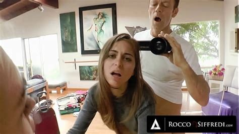 POV Blowjob Icon Riley Reid Devours Rocco Siffredi S Massive Cock Sexytube
