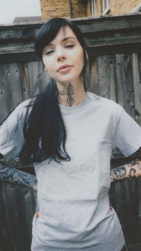 Grace Neutral Grace Neutral Dreads Girl Girl Tattoos