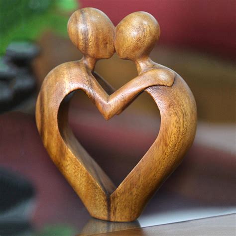 Unicef Market Romantic Heart Sculpture Sweet Love