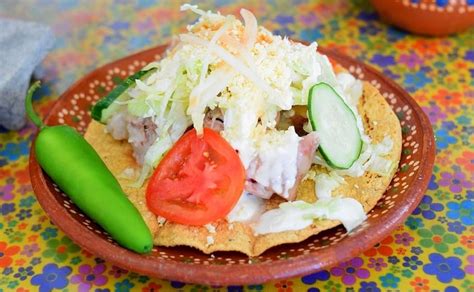 ¿cómo Se Preparan Las Tostadas De Atún A La Mexicana