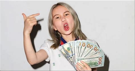 What Happened To Lil Tay Cryptic Instagram Post Has Fans Speculating