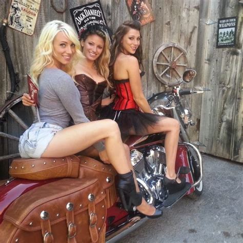 The Hottest Biker Babes From Sturgis 60 Pics