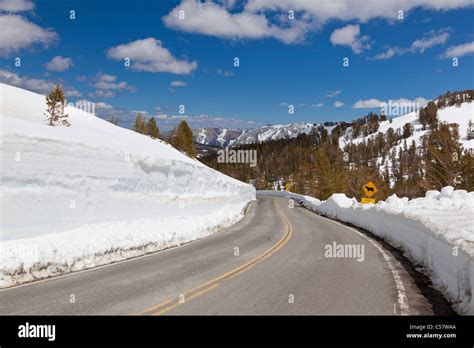 Highway 108 Sonora Pass In Snow Sierra Nevada California Usa Stock