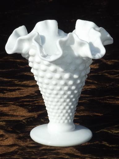 Vintage Fenton Hobnail Pattern Milk Glass Crimped Ruffle Flower Vase
