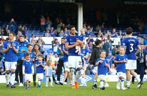 Born in argentina, he represents the mexico national team. Everton Defender Funes Mori Target of £5m Middlesbrough Bid
