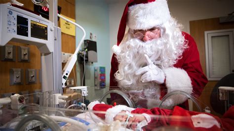 Santa Visits Babies In Nicu At Texas Childrens Hospital