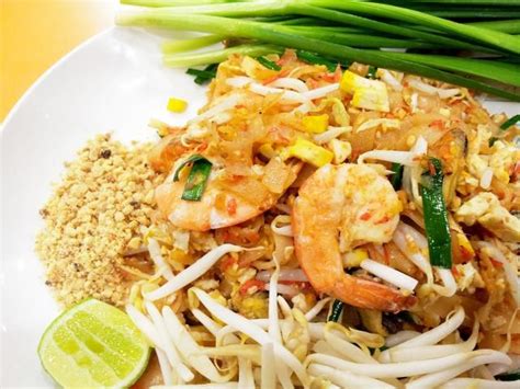 Pad Thai mit Garnelen Rezept Rezept
