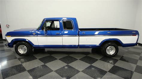 Daily Slideshow 1977 Ford F 150 Super Cab Is One Smooth Cruiser Ford
