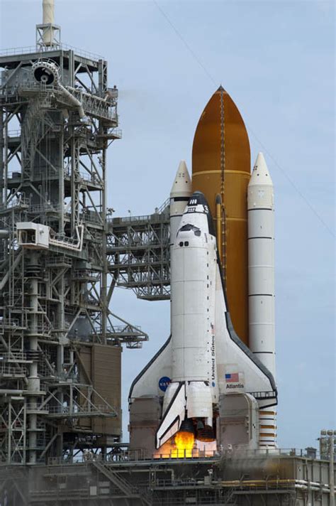 Spaceflight Now Sts 135 The Final Space Shuttle Launch