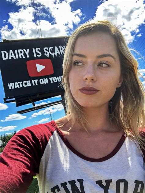 Vegan and the good shall inherit the world? Erin Janus Bio, Age, Married, Youtube, Dairy Is Scary ...
