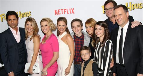 Full house is an american television sitcom created by jeff franklin for abc. 'Fuller House' Cast Has Heart-to-Heart with 'Donald Trump ...