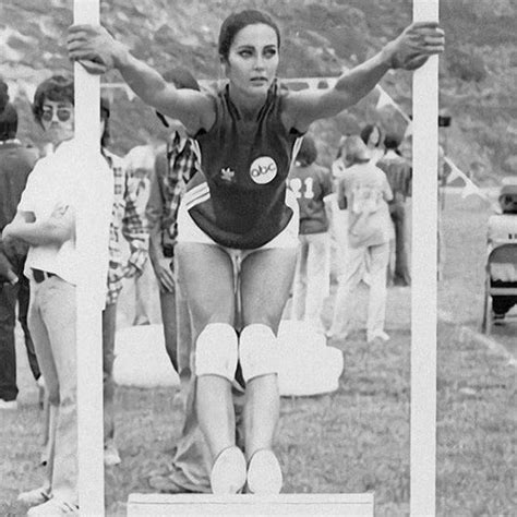 Lynda Carter At Battle Of The Network Stars Lynda Carter Linda