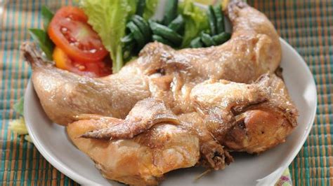 Resep ini terinspirasi dari cece @yackikuka. Resep Ayam Goreng Kalasan ala Rumahan, Enak dan Sederhana