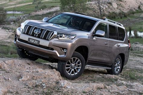 Cars suvs & 4wds utes & vans gr & performance coming soon. Toyota Prado 2017 pricing and spec confirmed - Car News ...