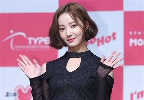 Lee gained recognition with his role as a north korean spy in the 2013 film secretly, greatly. ยอนอู Momoland เผยเหตุผลที่หายตัวไป เพราะต้องต่อสู้กับ ...