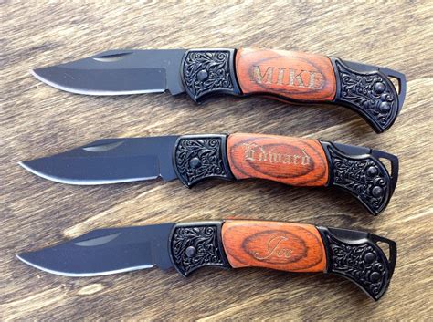 Set Of 2 Engraved Pocket Knives By Paulyturnerdesigns On Etsy