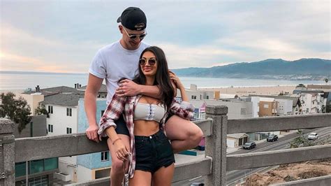 You can probably guess what we're taking one contestant, francesca farago, was no stranger to flouting these rules during her time on the show. Harry and Francesca from Too Hot To Handle have matching tattoos | Cosmopolitan Middle East