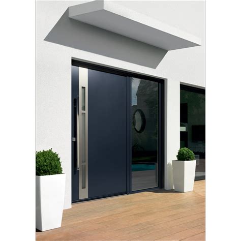 Tous ces différents types de porte peuvent inclure des caractéristiques spécifiques, notamment en matière les 10 meilleures images de portes d entrees en 2020 portes entree porte entree aluminium from i.pinimg.com. Porte d'entrée aluminium Kline - A la belle fenêtre