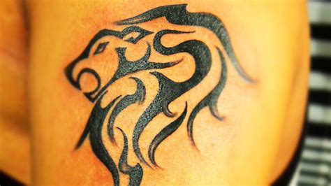 Custom Lion Tattoo Design For Male And Females Black Poison Tattoos