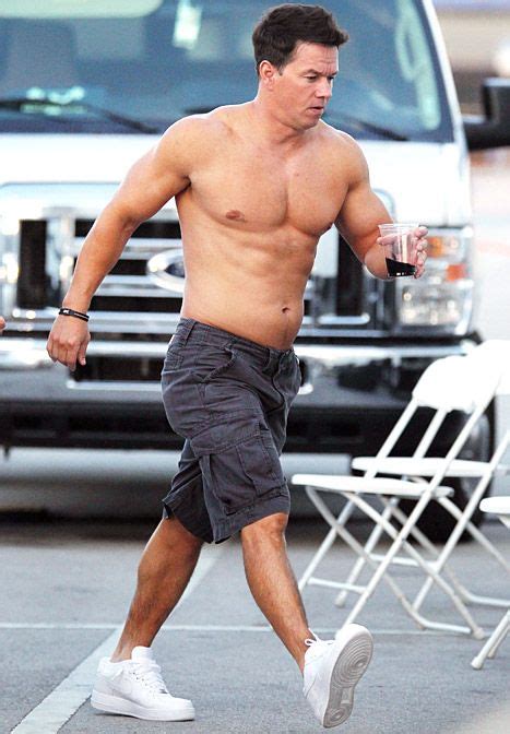 Mark wahlberg height weight and body measurements mark wahlberg height height in feet: 1000+ images about "Marky" Mark Wahlberg on Pinterest ...