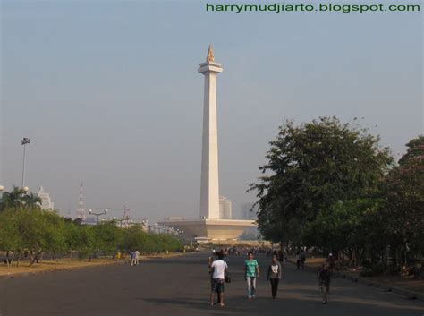 little moment like this: MONAS aka National Monument - Jakarta Indonesia